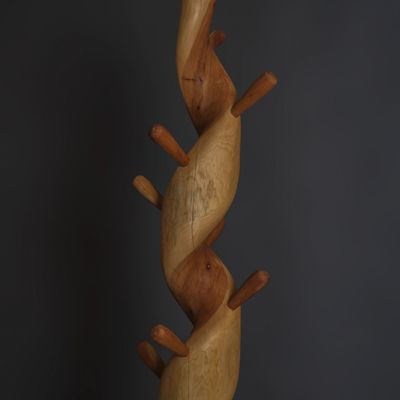 Armoires - Porte-manteau artisanal IDUS - CALLITRIS