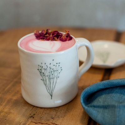 Tasses et mugs - TASSE en céramique WILD FIELD COLLECTION - MARTINA & EVA