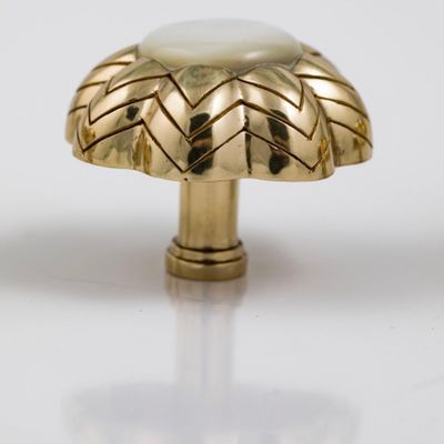 Decorative objects - Flower brass & Mother of Pearl Knob - WILD BY MOSAIC
