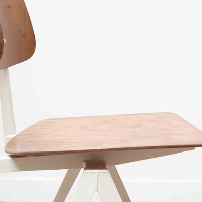 Chairs - Galvanitas S16 oak chair reissue - CARTEL DE BELLEVILLE