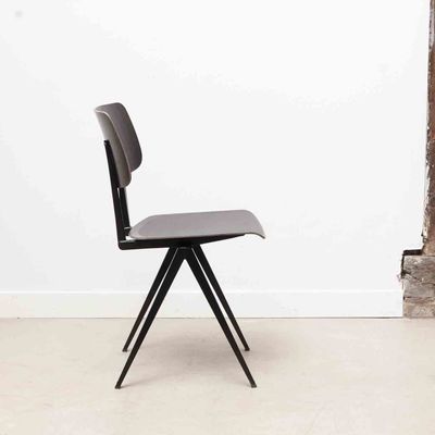 Chaises - Chaise Galvanitas S16 réédition ébène - CARTEL DE BELLEVILLE