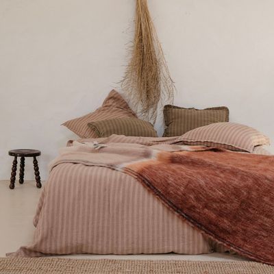 Throw blankets - Aodha Plaid and Bedspread - LE MONDE SAUVAGE BEATRICE LAVAL