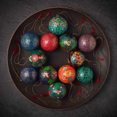 Guirlandes et boules de Noël - Assorted Stock - HONEST LOVE OUR PLANET