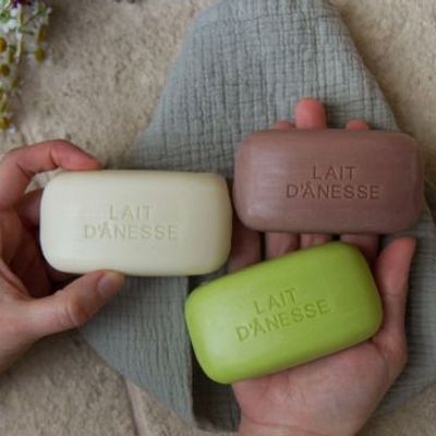 Soaps - Concave soap with organic donkey milk - AU PAYS DES ÂNES