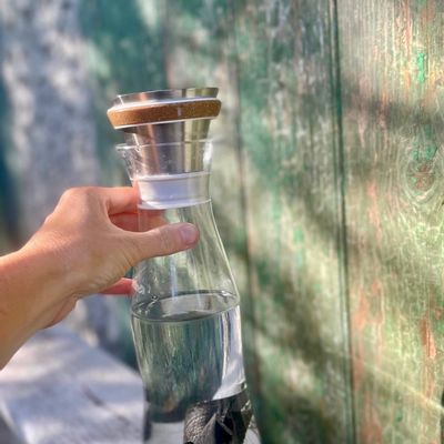 Carafes - Glass water filter jug - activated charcoal tracking - brown - 1L - WEETULIP - CARAFE FILTRANTE NATURELLE