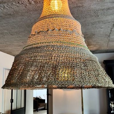Unique pieces - Imposing HYBRID light made of linen and hemp, Height and diameter 100 cm, delivered with electric mount and system bringing the light source into the middle of the chandelier - ADELE VAHN