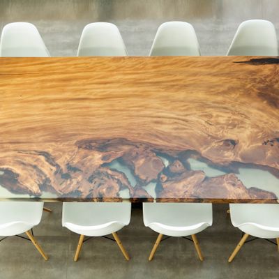 Pièces uniques - Table à manger en Kauri millénaire - KAURIDESIGN