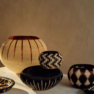 Decorative objects - WERREGUE RANGE - CASA LATINA