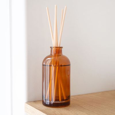 Gifts - Therapy Reed Diffuser with Essential Oils - THE AROMATHERAPY COMPANY