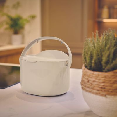 Gifts - Kitchen waste bin - ORGANKO DAILY (cream white) - PLASTIKA SKAZA - EXCEEDING EXPECTATIONS