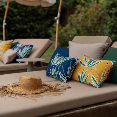 Coussins - Coussin imprimé Alga outdoor Indigo 30 x 50 - MAISON VIVARAISE - SDE VIVARAISE WINKLER