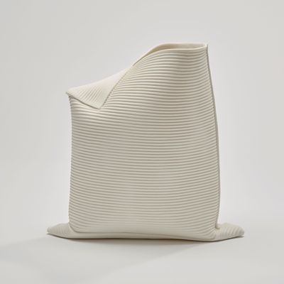 Ceramic - Folded Porcelain Vases - FANNY LAUGIER PORCELAINE