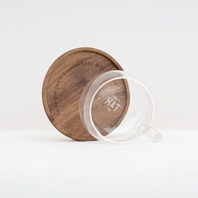 Objets design - KATSUKO - Tasse design en verre et soucoupe en bois - HUMAN AND TEA