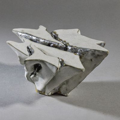 Ceramic - Silver crevice - ANANDA ARAGUNDI-HANUS