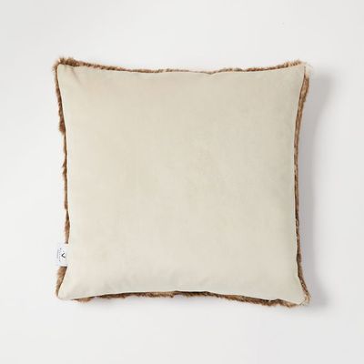 Coussins - Luxury Faux Fur Cushion, Wild Rabbit with a Plain Chalk. - WILLIAM WORLD MADE