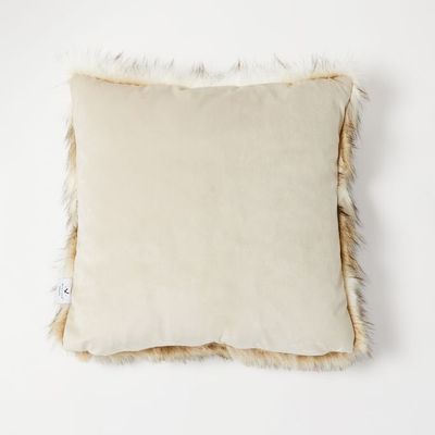 Coussins - Luxury Faux Fur Cushion, Coyote with a Plain Chalk backing. - WILLIAM WORLD MADE