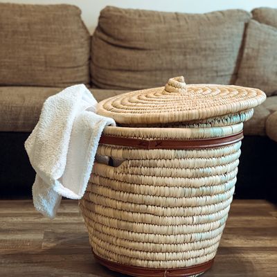 Storage boxes - Laundry basket with lid - MAISON ZOE
