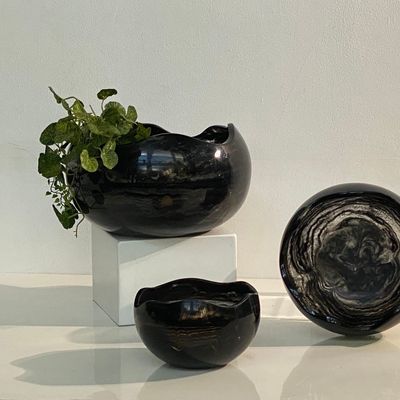 Decorative objects - Wavy Lips Vase - NATURE'S LEGACY