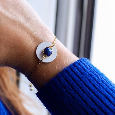 Cosmétiques - Bracelet olfactif « Sousta Veire Lapis Lazuli doré » en céramique de Limoges à parfumer - O BY !OSMOTIK