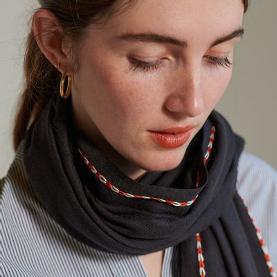 Scarves - Graphite scarf - HELLEN VAN BERKEL HEARTMADE PRINTS