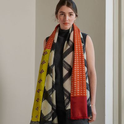 Scarves - Mera scarf - HELLEN VAN BERKEL HEARTMADE PRINTS