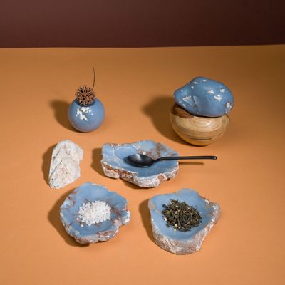 Gifts - Organic 4" Stone Catchall & Soapdish - Blue Angelite - DAR PROYECTOS