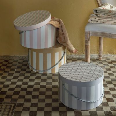 Decorative objects - Hat boxes & Room dividers - MATHILDE M.