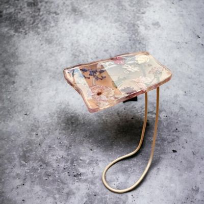 Other tables - Resin Side Table, Irregular form with Natural Flowers - SI DECO