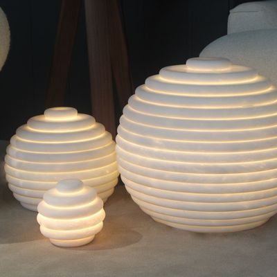 Chambres d'hôtels - Lampe Paula – Sculpture lumineuse en marbre Bianco Neve - LIVINGSTONE