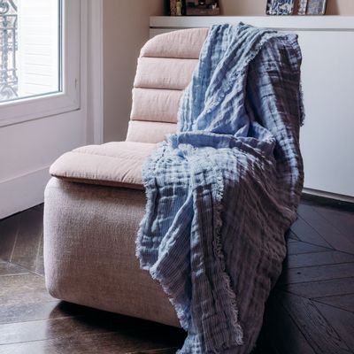 Throw blankets - Okapi blanket - LE MONDE SAUVAGE BEATRICE LAVAL