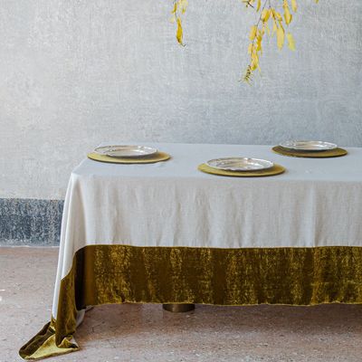 Table linen - Tablecloth with Velvet Border and Natural Linen - ONCE MILANO