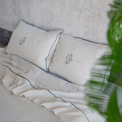 Comforters and pillows - Pillowcase with piping - ONCE MILANO