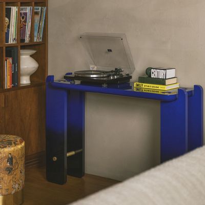 Console table - Ipanema Console in High Gloss Gradient Lacquer Finish - DUISTT