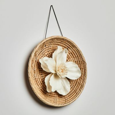 Decorative objects - SELA wall decoration. Woven rattan pendant with Sola flower. - ANOQ