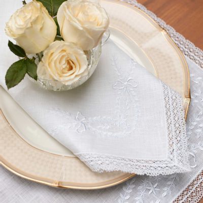 Linge de table textile - Ensemble de table en lin brodé - Froufrou blanc - RENDAR