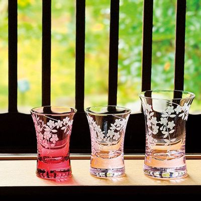 Tea and coffee accessories - Edo Hana Kiriko — Fleurs de cerisier - HIROTA GLASS MFG. CO., LTD.