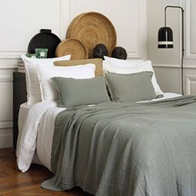 Bed linens - Gaspard glacier washed linen bedspread - MAISON D'ÉTÉ