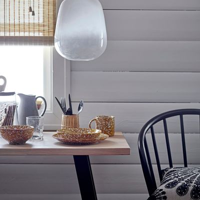 Hanging lights - BLOOMINGVILLE MULTIBRAND HOUSE