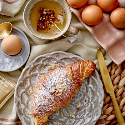 Trays - Lisanora Egg Tray, Rose, Stoneware  - BLOOMINGVILLE MULTIBRAND HOUSE