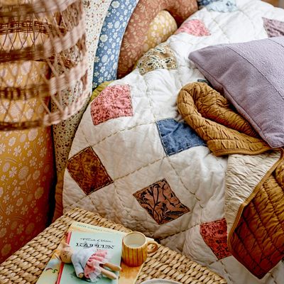 Everyday plates - Kittie Tableware Set, Brown, Stoneware Set of 3 - BLOOMINGVILLE MINI