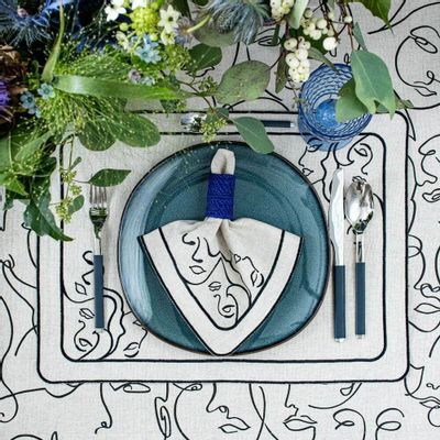 Table cloths - Tablecloth Venus round -   ⌀ 210 cm - ROSEBERRY HOME