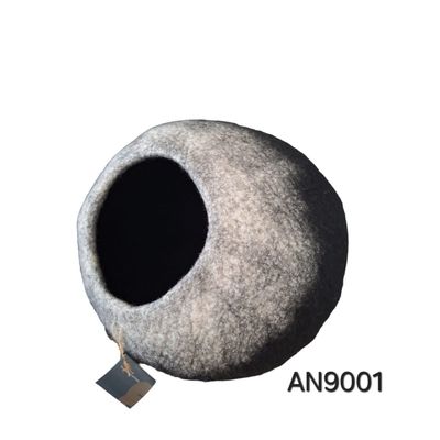 Autres objets connectés  - AN9001 - Cat cave black/grey - FELTGHAR - HANDMADE WITH LOVE