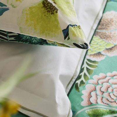 Linge de lit - Rose de Damas Jade - Parure en percale de coton imprimée - DESIGNERS GUILD