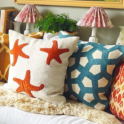Fabric cushions - Linen Cushions - Meera - CHHATWAL & JONSSON
