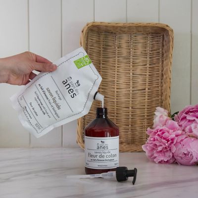 Soaps - 500m organic donkey milk liquid soap refill cotton flower - AU PAYS DES ÂNES