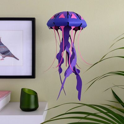 Children's arts and crafts - Chrysaora hysoscella - PLEGO