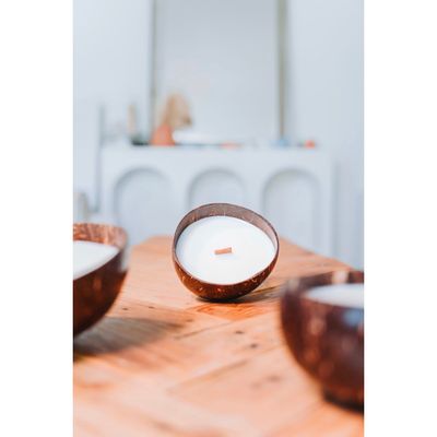 Decorative objects - Coconut candle sanded Frangipani - AGUA BENTA