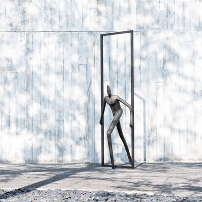 Sculptures, statuettes et miniatures - Into freedom - GARDECO OBJECTS
