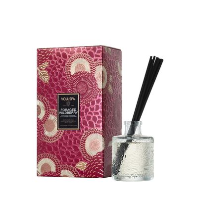 Home fragrances - Foraged Wildberry Reed Diffuser - VOLUSPA