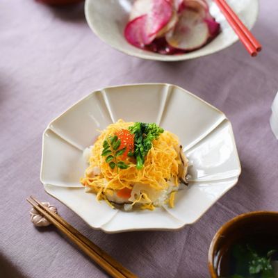 Assiettes au quotidien - Assiettes et tasses Hitohana - MARUMITSU POTERIE